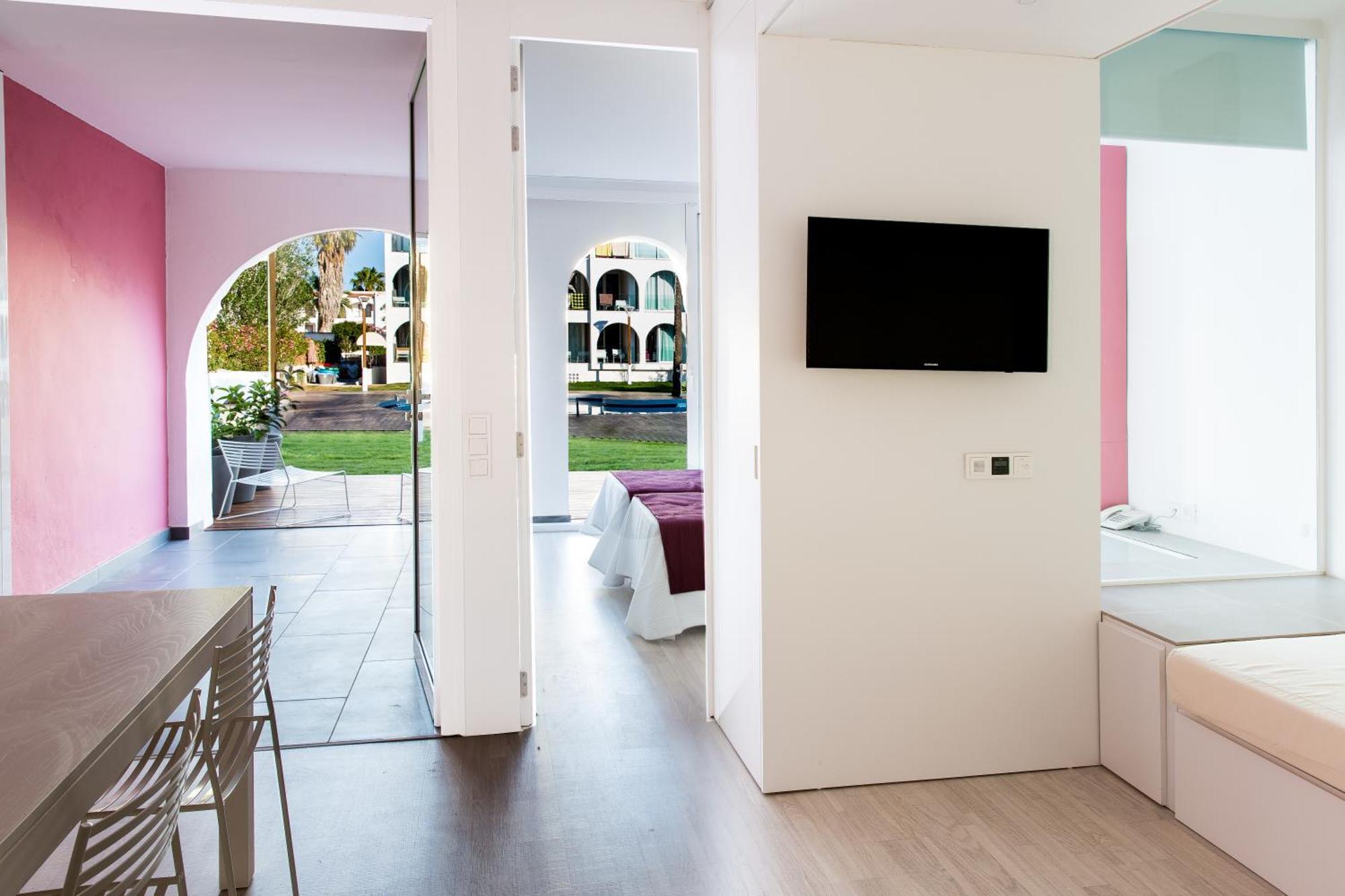 Ebano Hotel Apartments & Spa (Adults Only) Playa d'en Bossa Chambre photo